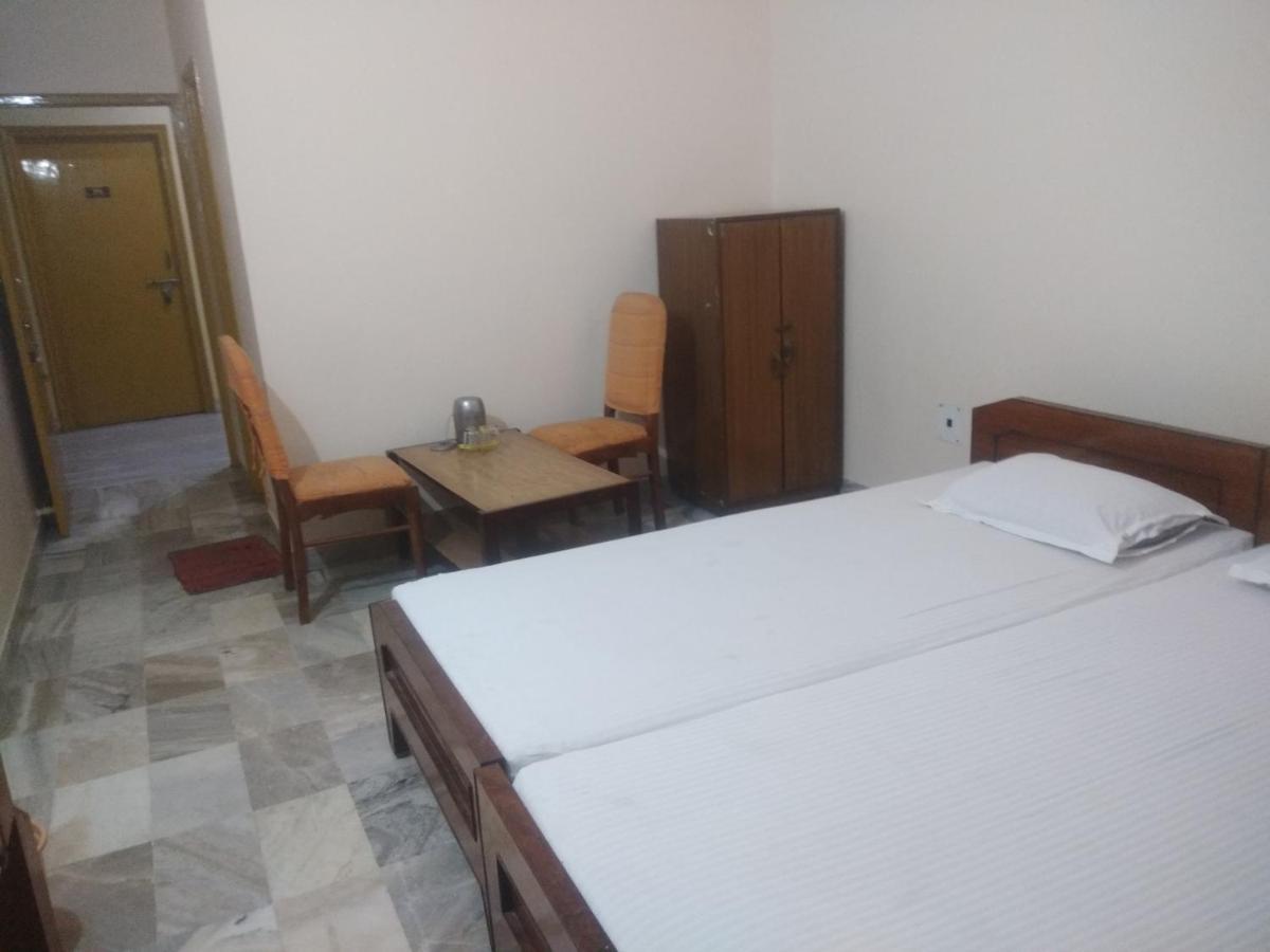 Motel Sayonara Begusarai ภายนอก รูปภาพ