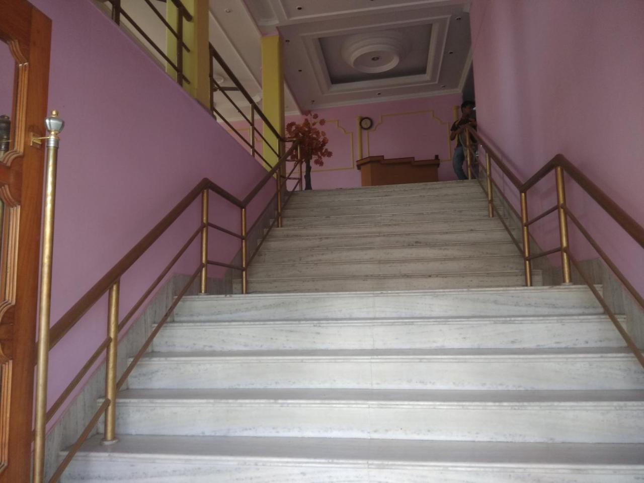 Motel Sayonara Begusarai ภายนอก รูปภาพ
